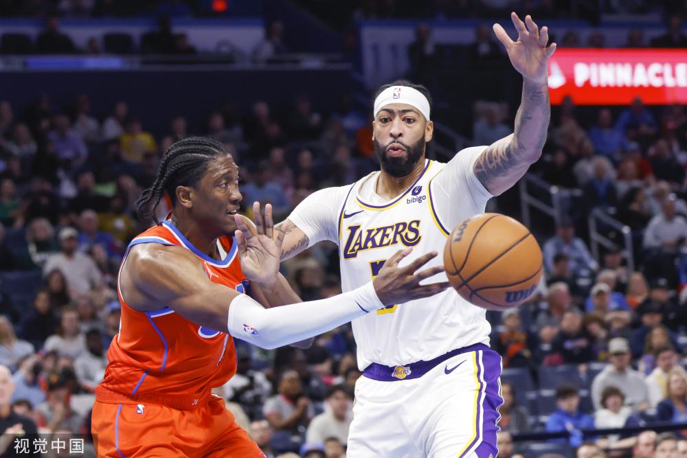 与此同时 与此同时